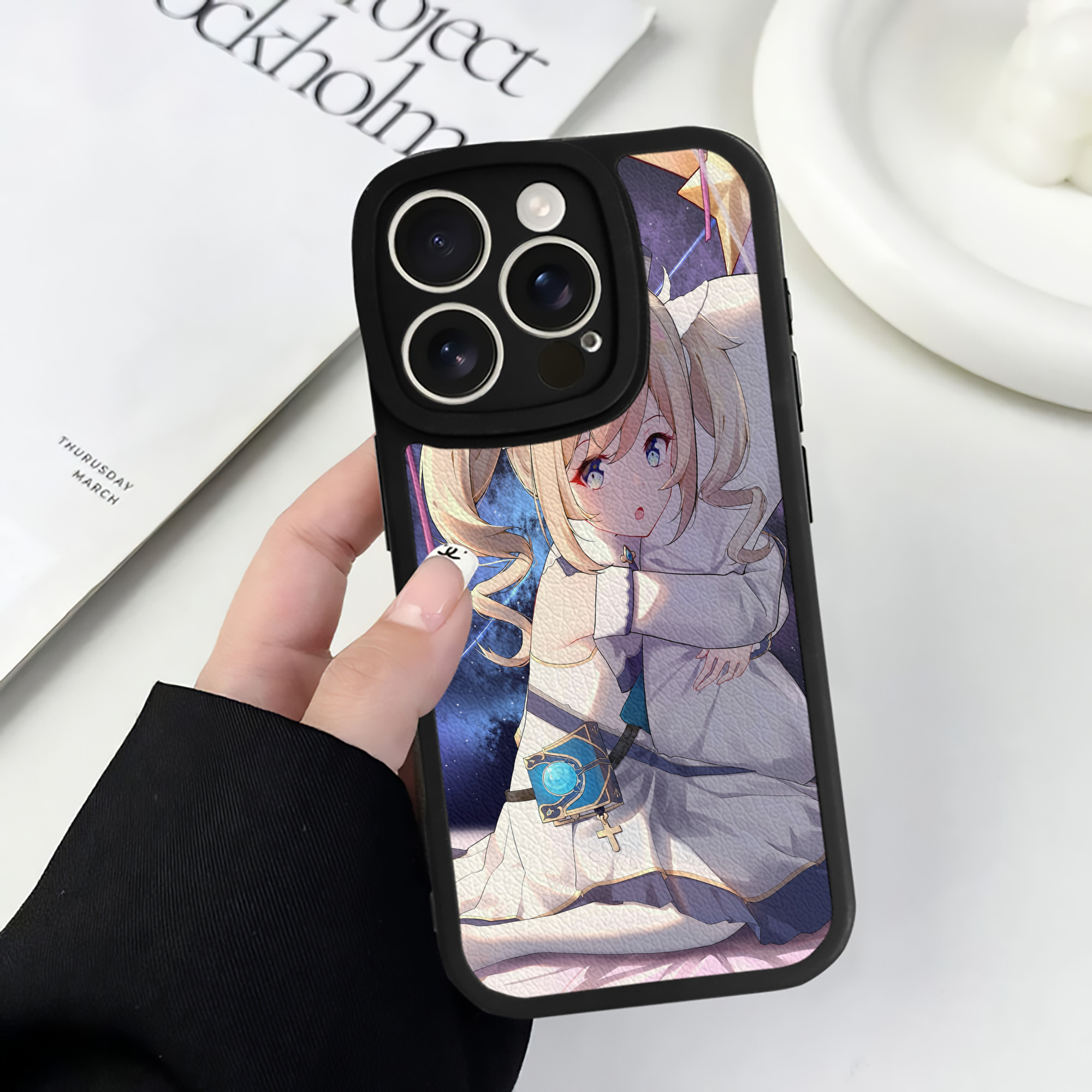 げんし神 genshin 【iPhone 16シリーズ対応】シリコンスマホケース（レザー調） 材質：シリコン